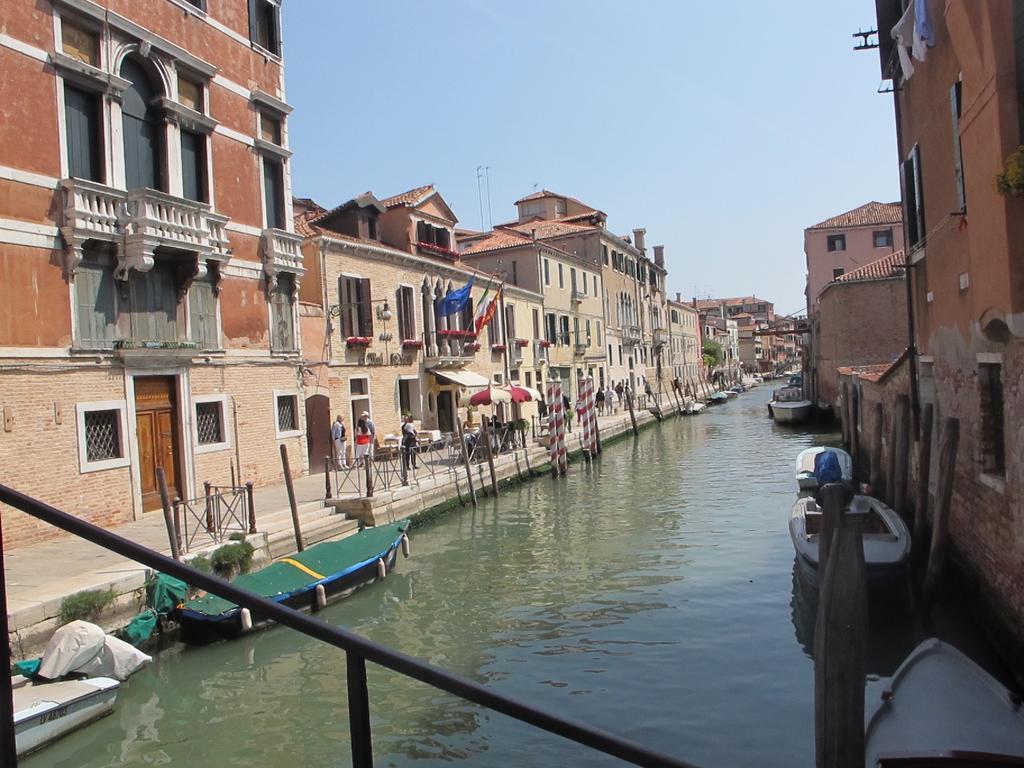 Casa Di Primavera Veneza Exterior foto