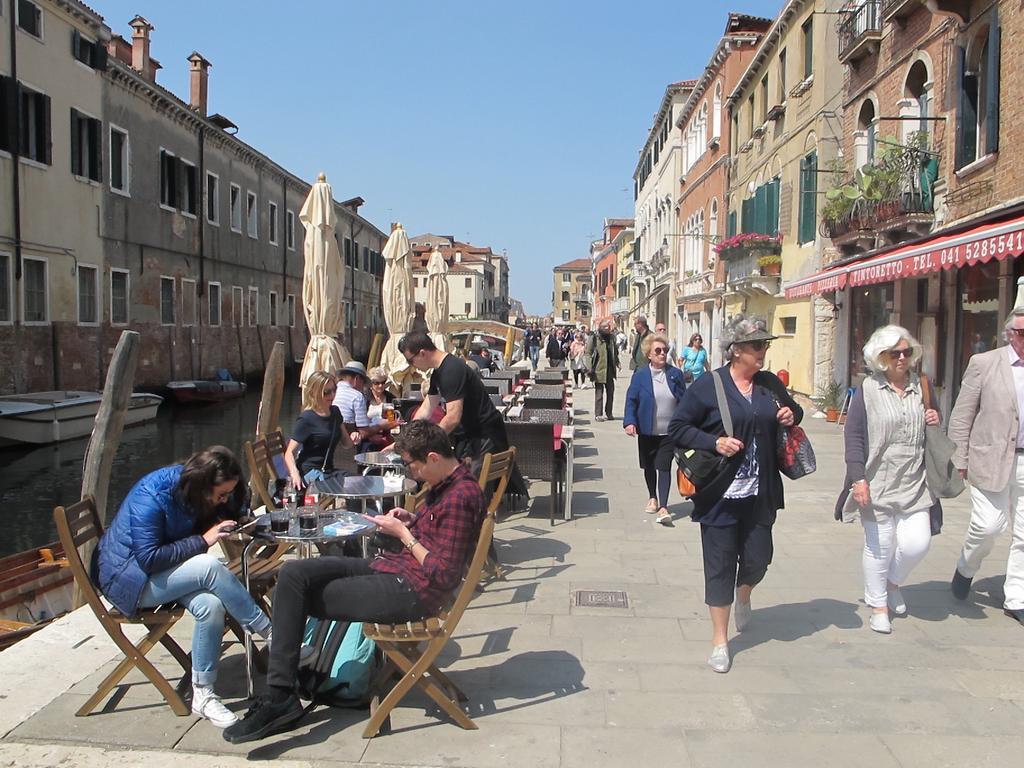 Casa Di Primavera Veneza Exterior foto